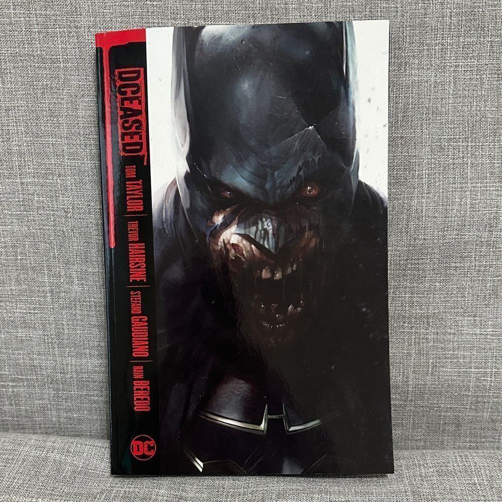 DC Dceased Graphic Comic with Red and Black Cover Dceased (DC Comics 2019)